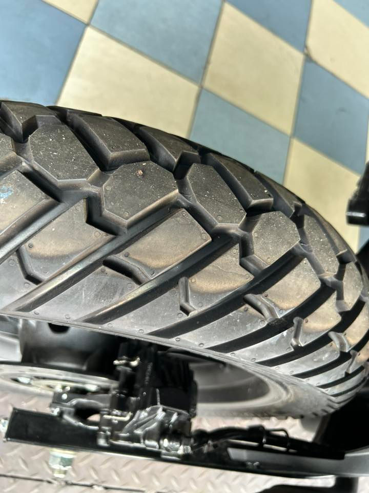 サムネイル： Suzuki VSTROM 250 (YZF R1 WORLD GP)