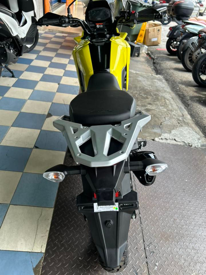 Миниатюра: Suzuki VSTROM 250 (YZF R1 WORLD GP)