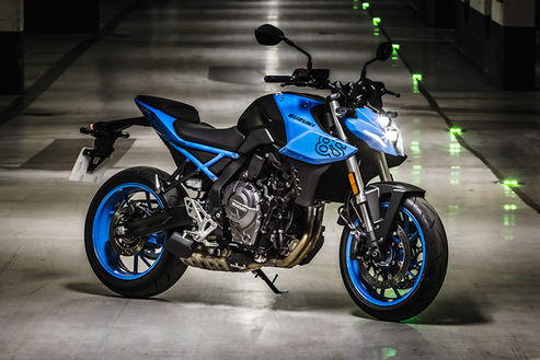 SUZUKI GSX-8S 001.jpeg