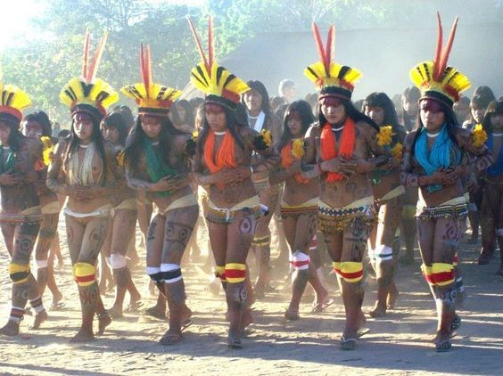 Índias Brasileiras dançando blog projetando encontros
