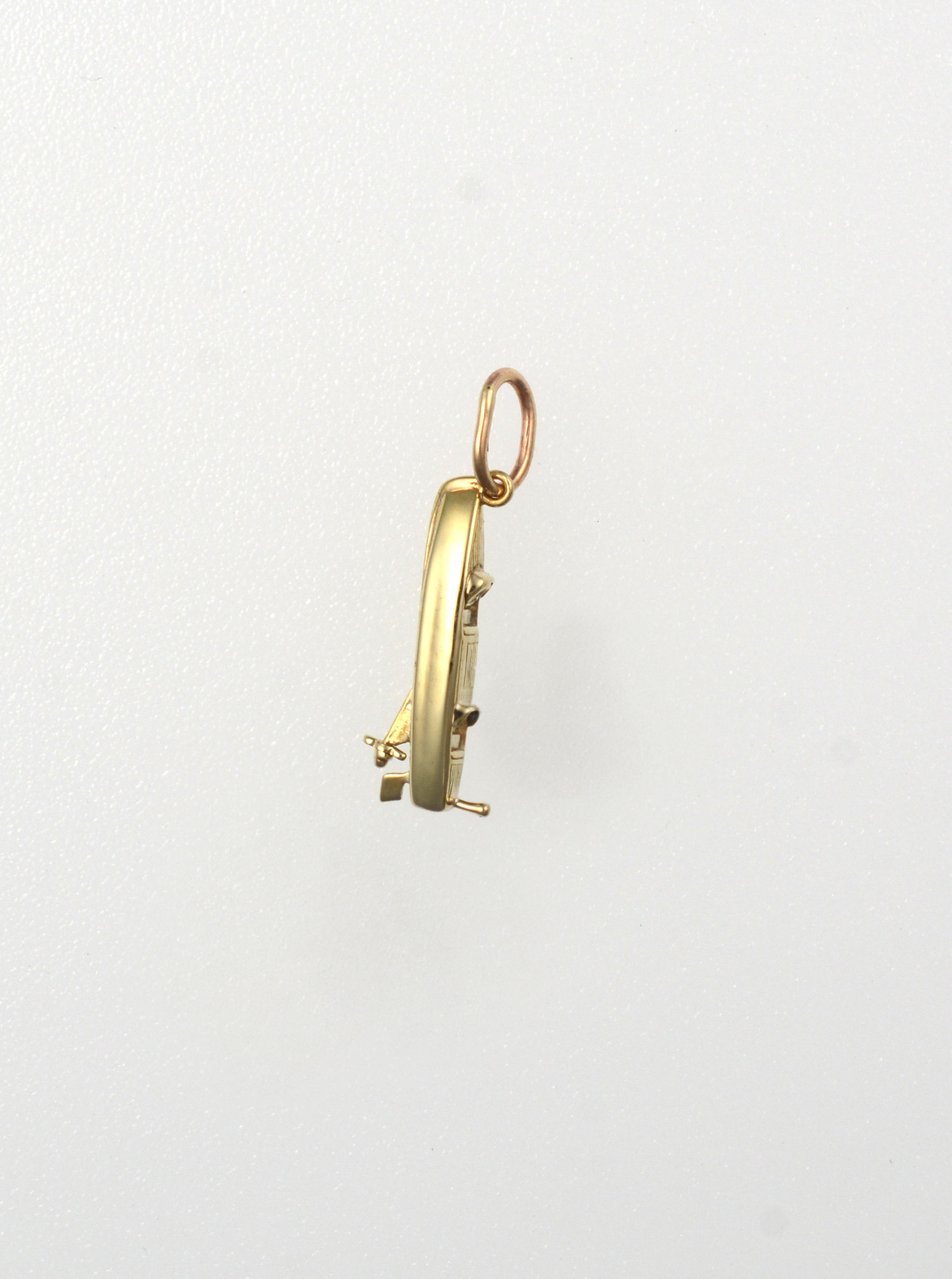 14K Classic Boat Pendant