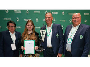 Ehrung mit dem Joseph-Lutter-Wanderpreis von Werder Bremen