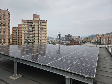 8月起大樓必裝太陽光電 每20平方公尺就要設1瓩
