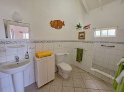 En Suite bathroom for Bedroom One