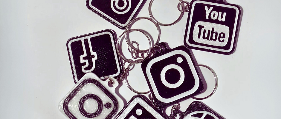 Carte de visite digitale intelligente pour vos réseaux sociaux