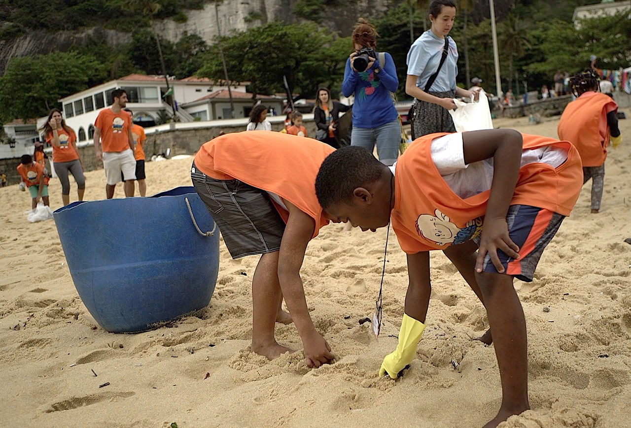 criancas_praia2