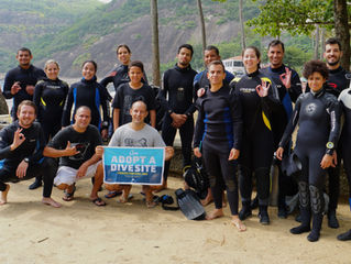 Voluntários em Ação na Praia Vermelha