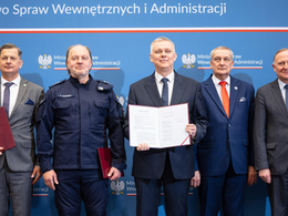 SZTANDAR WYPROWADZIĆ!