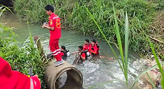 ท้องฟ้าสีฟ้าคราม