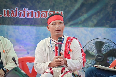 กล่องสีขาว.jpg