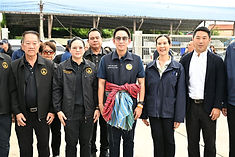 ท้องฟ้าสีฟ้าคราม