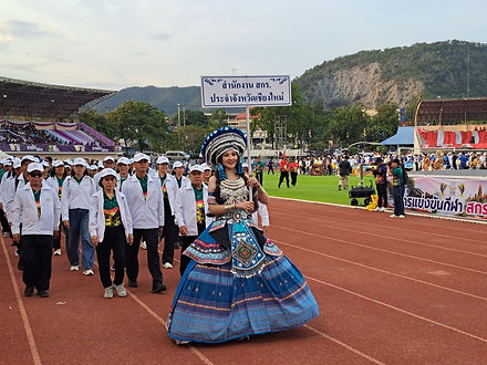 กล่องสีขาว.jpg