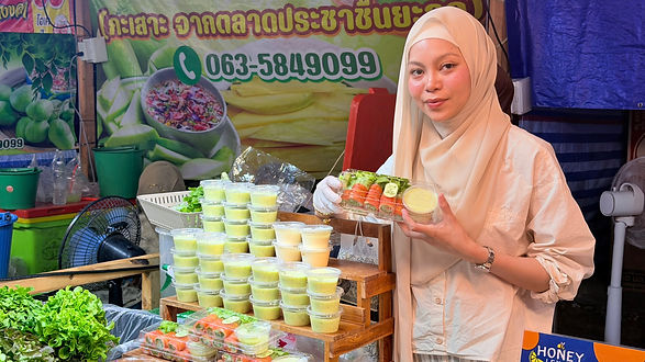 กล่องสีขาว.jpg