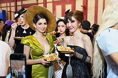 ฉลองครบ 2 ทศวรรษ สาวงาม ‘Miss International Queen® 2026’ เดินผ้าไทย สัมผัส Soft Power