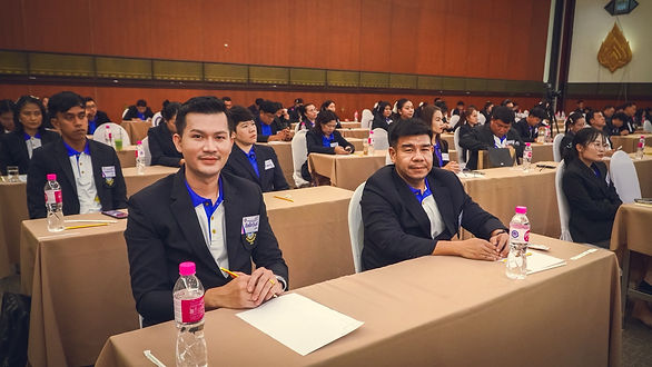 หลวงพี่น้ำฝน บรรยายธรรม "คุณธรรม จริยธรรมผู้บริหารสถานศึกษานำนศ.ป.โท - เอก ม.ปทุมธานี