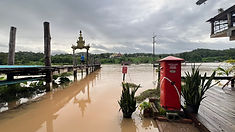 ท้องฟ้าสีฟ้าคราม