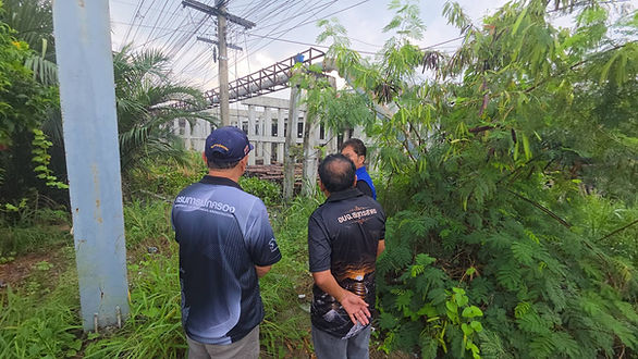 กล่องสีขาว.jpg