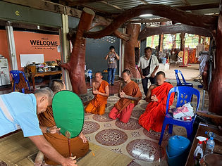 ฉาวอีก !!! บุรีรัมย์ รวบเจ้าอาวาส พระลูกวัด ใช้เงินที่โยมภวาย ซื้อยาบ้า ยึดได้เกือบ 200 เม็ด