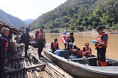 ท้องฟ้าสีฟ้าคราม