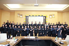 ท้องฟ้าสีฟ้าคราม