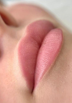 Micropigmentación de Labios.jpg