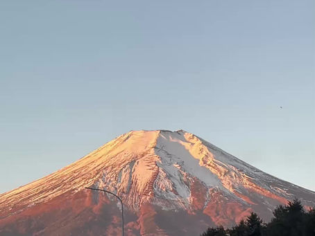 2025年新年 富士山