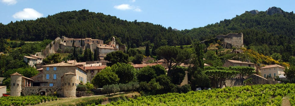 Gigondas-village_edited.jpg