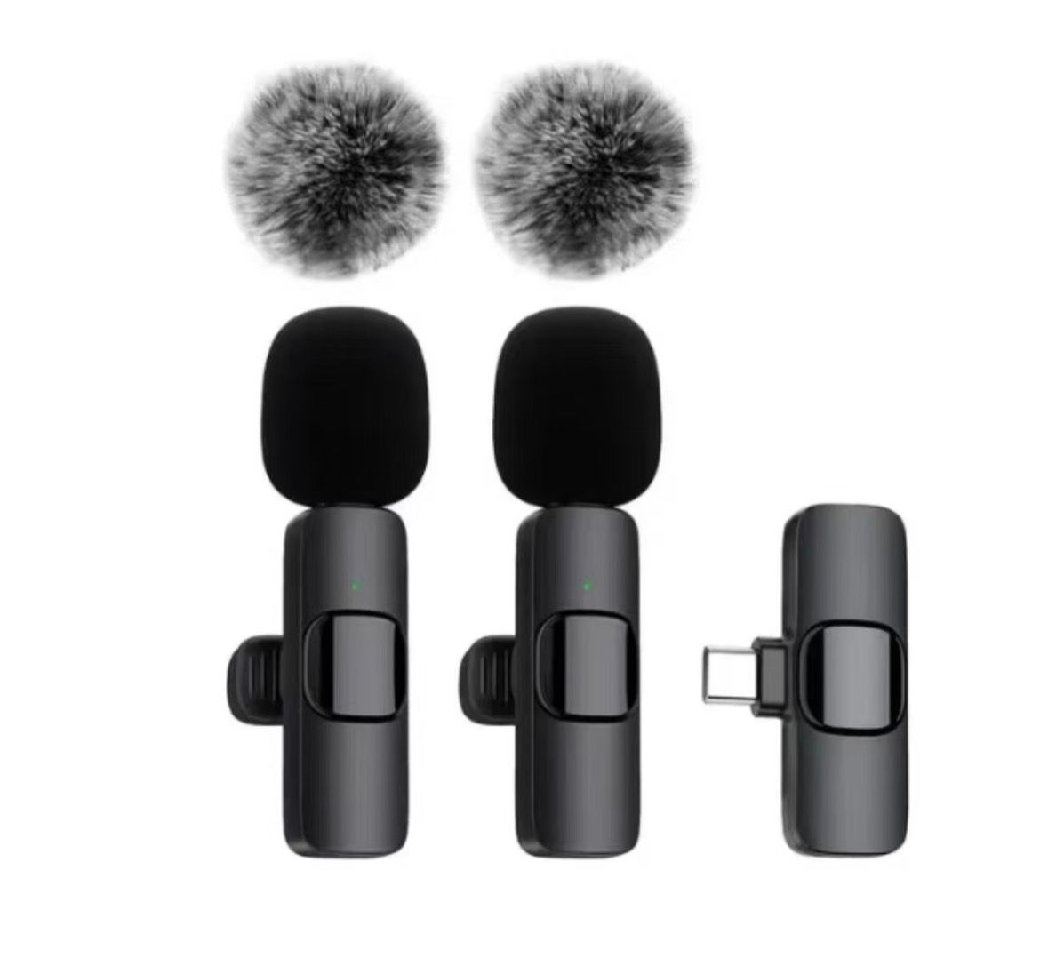 2 Pcs Wireless Lavalier Microphone for iPhone Android iPad, Mini Clip-on Mic wit