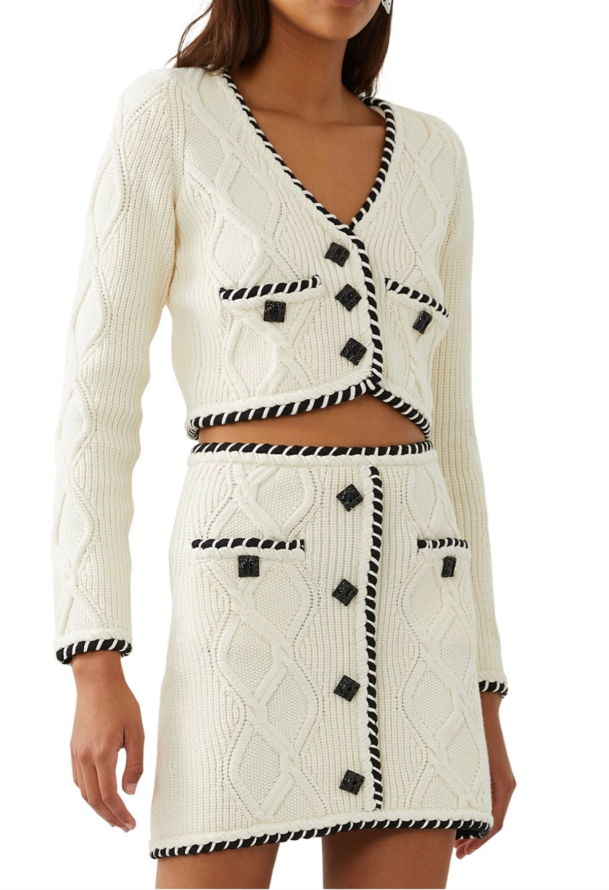 Siyah Düğmeli Hırka İthal