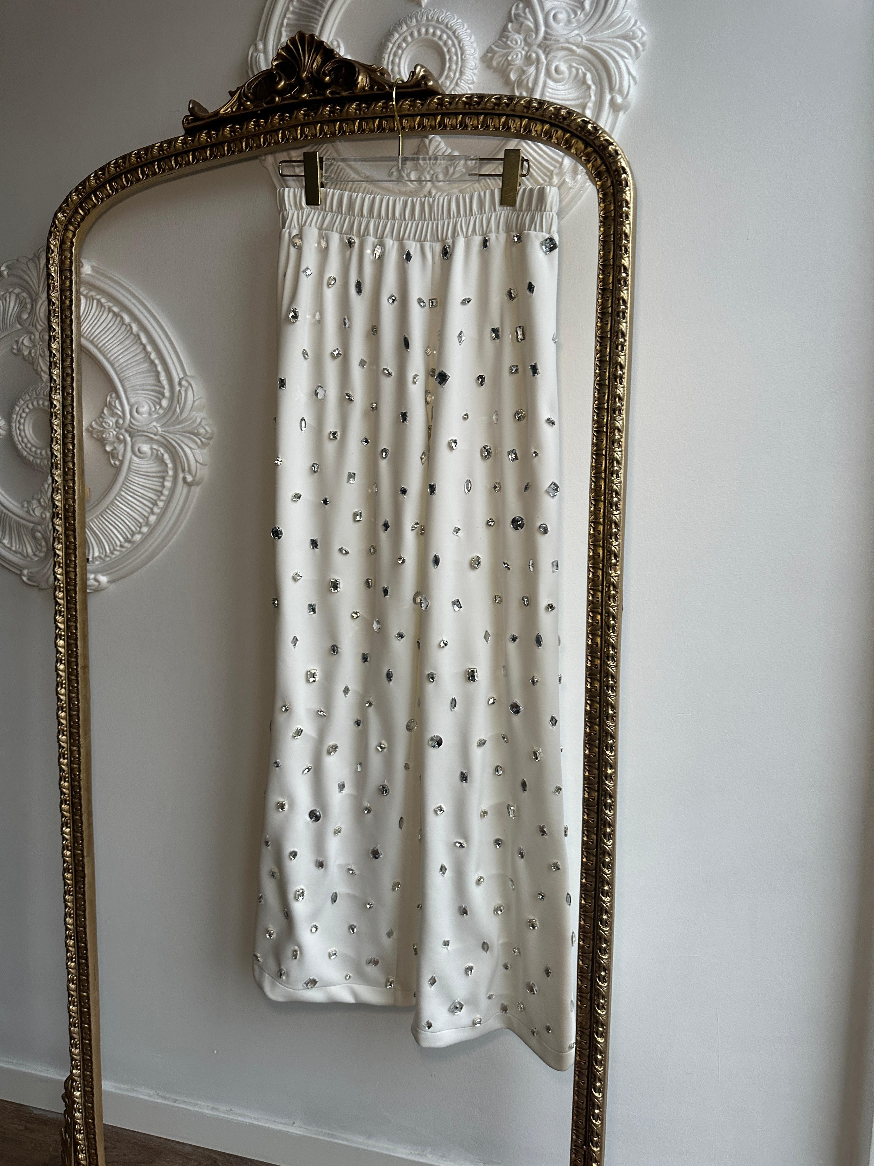 Taşlı Beyaz Pantolon Tasarım El işi