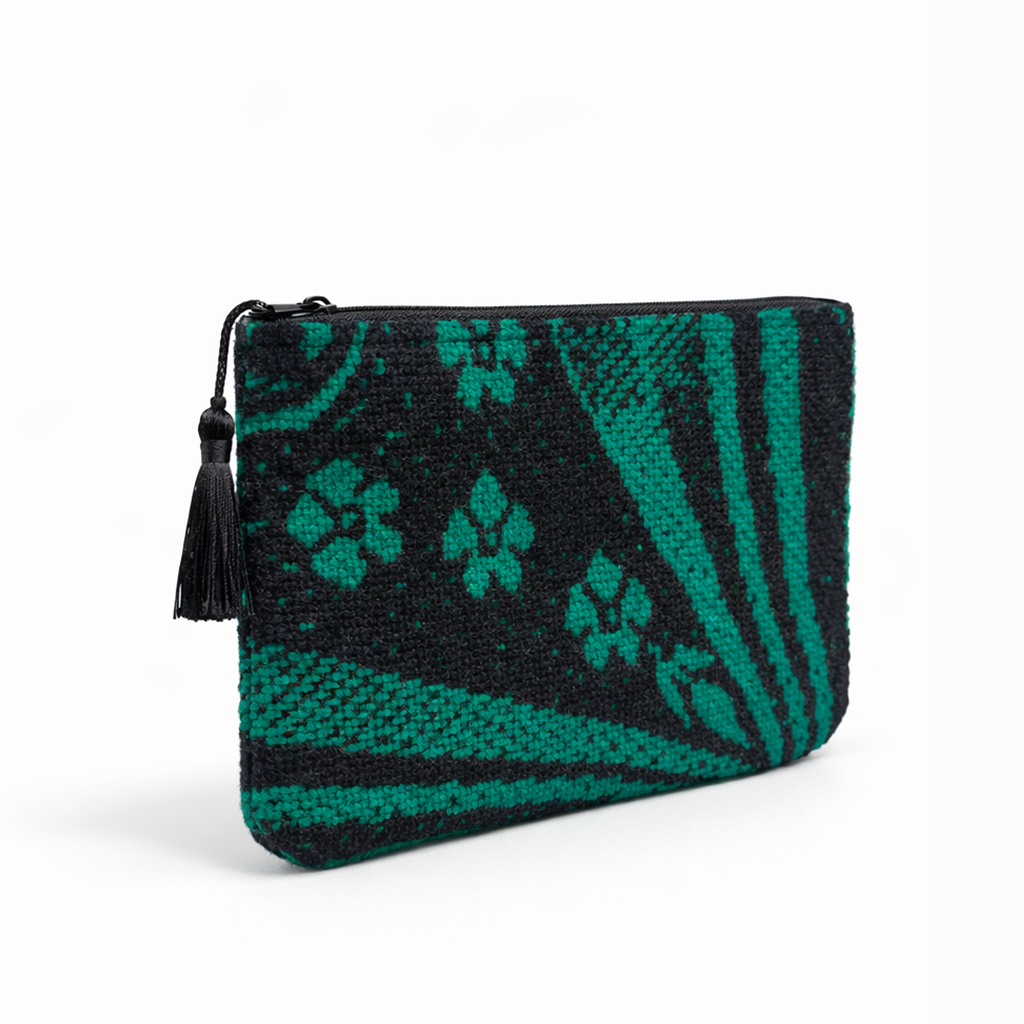 Większa kosmetyczka z tkaniny ludowej