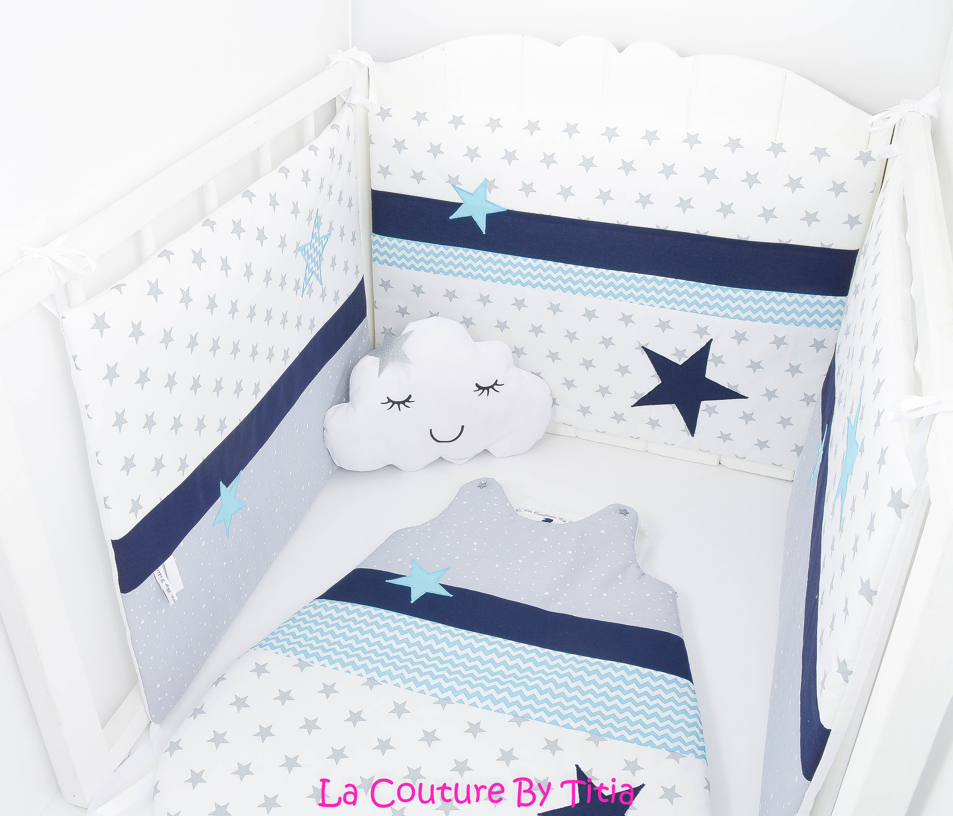 Tour De Lit Et Gigoteuse Etoiles Gris Chevron Turquoise Et Bleu Marine Lacouturebytitia Tour De Lit Et Gigoteuse Etoiles Gris Chevron Turquoise Et Bleu Marine Lacouturebytitia