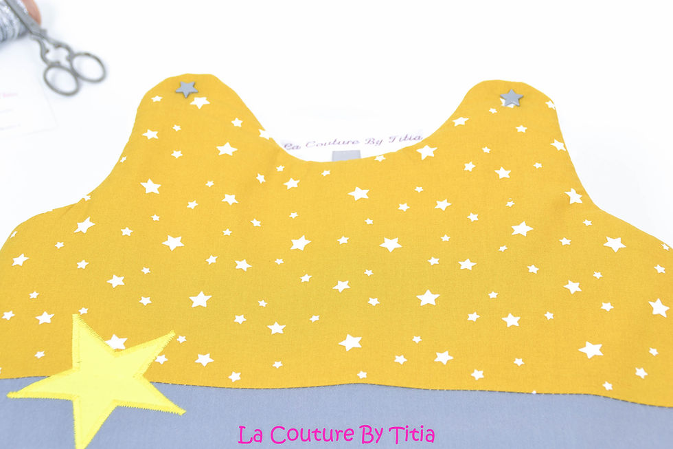 Thumbnail: Turbulette gigoteuse gris à pois blanc, étoiles jaune et hibou moutard