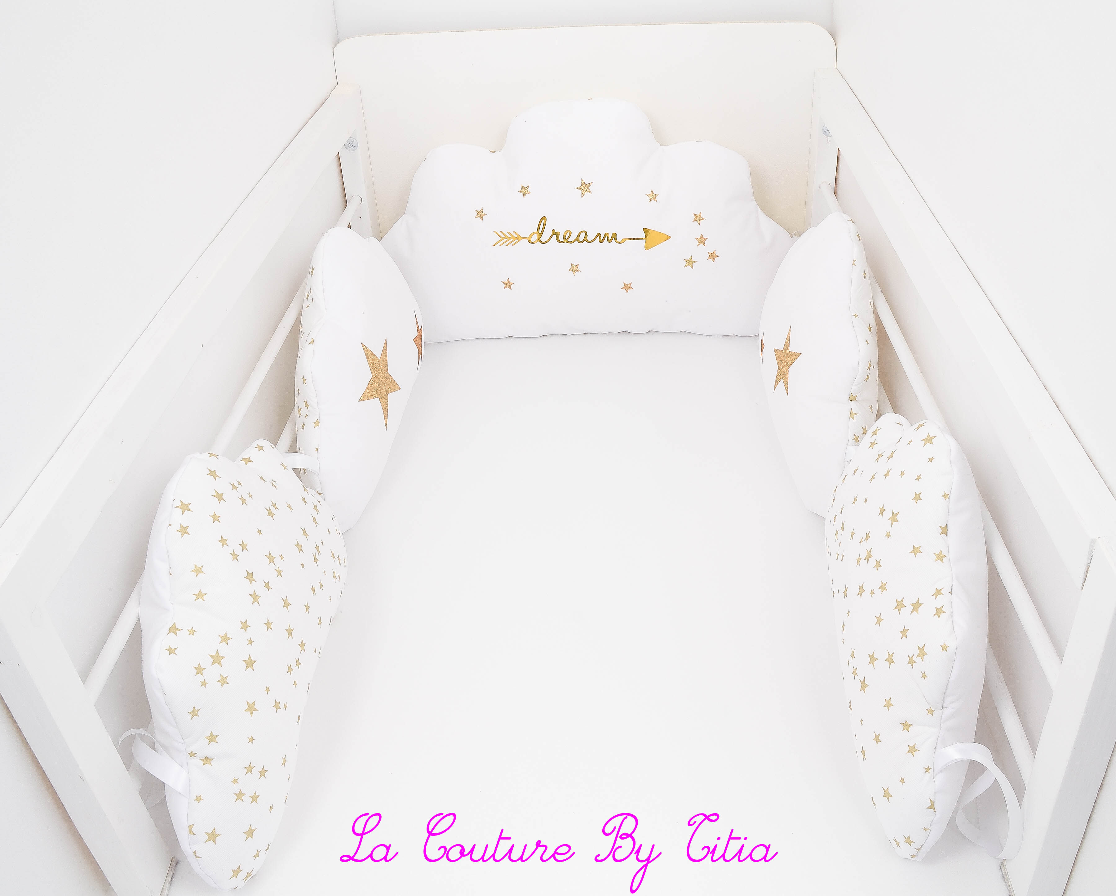 Tour de Lit nuage 5 coussins blanc et étoiles dorées, or glitter dream