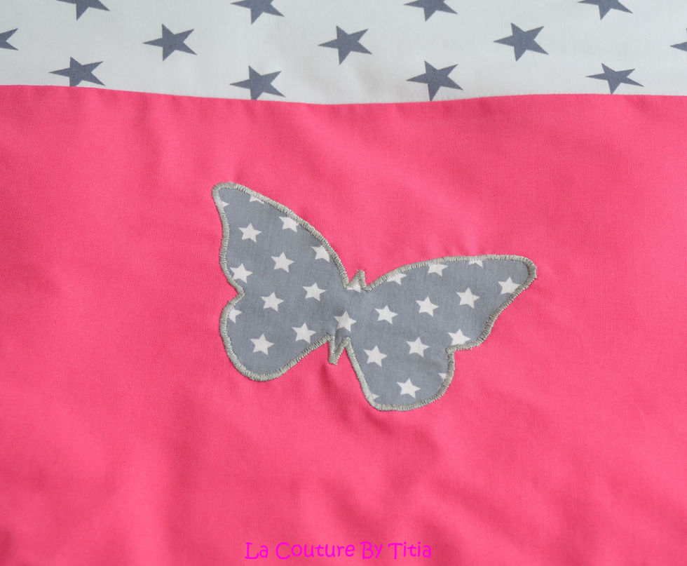 Miniature : Tour de Lit Gris 70/140 et Papillon Rose Fuchsia