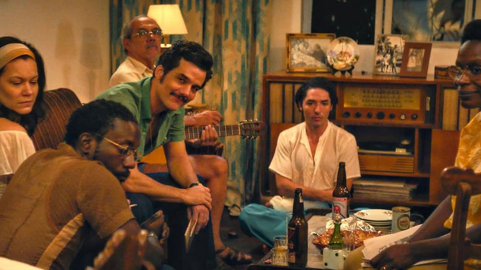 Cena do filme, O Agente Secreto