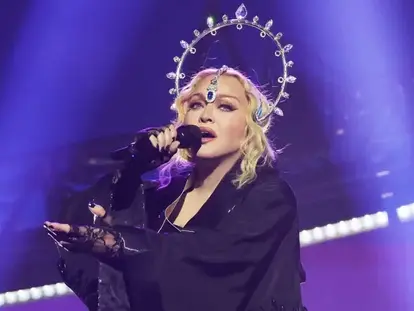 Jornalista se retrata após informação incorreta sobre doação de Madonna para vítimas de enchentes no Rio Grande do Sul