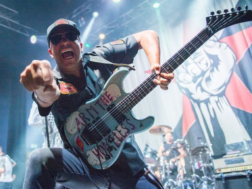 Rage Against The Machine volta aos palcos após 11 anos, com hits clássicos e cover de Springsteen