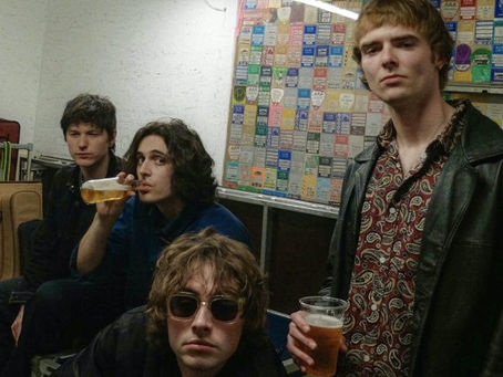 Villanelle, banda de Gene Gallagher, anuncia primeira turnê pelo Reino Unido
