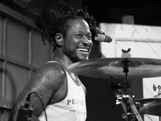 DH Peligro, baterista do Dead Kennedys, morre aos 63 anos