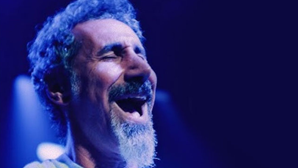 Serj Tankian, vocalista do System of a Down, lança novo EP Foundations