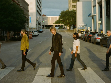 Spoon: 'Lucifer On The Sofa', o retorno vibrante e atemporal de uma banda veterana do Indie