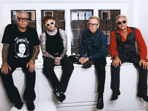 Sex Pistols com Frank Carter anunciam turnê após sucesso de shows beneficentes em Londres