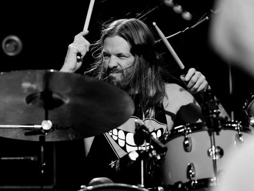 Em memória dos grandes artistas internacionais que perdemos em 2022