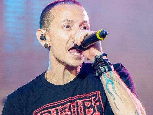 Talinda Bennington,viúva de Chester Bennington apoia nova vocalista do Linkin Park
