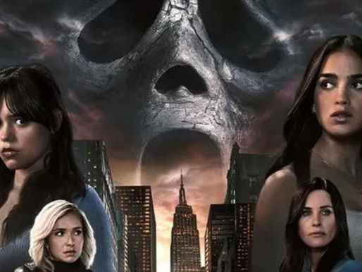 Pânico 6 mergulha na nostalgia em uma sequência divertida que almeja homenagear Wes Craven