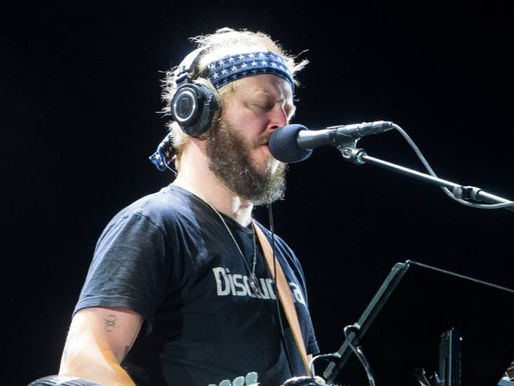 Bon Iver lança site para fãs enviarem covers e retrabalharem suas músicas