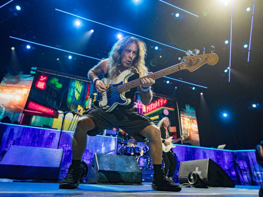 Steve Harris, do Iron Maiden.