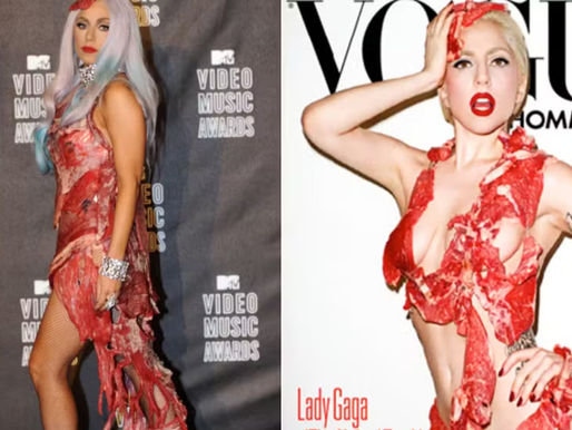 Lady Gaga no VMA (à esq.) e em capa da revista Vogue Japonesa, ambos momentos em 2010
