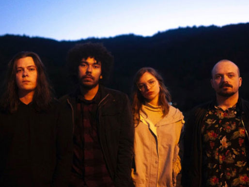 Banda catarinense Adorável Clichê, lança "Sonhos que nunca morrem", seu novo disco em 2024